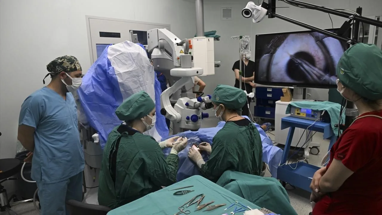 Duration of eye operations