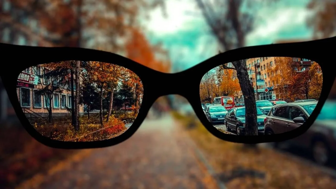 How people with myopia see