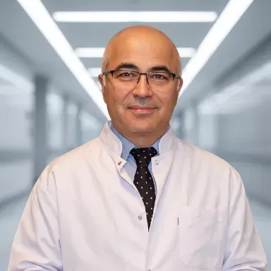 Doç. Dr. Süleyman Kuğu, göz hastalıkları uzmanı, Kudret Göz İstanbul