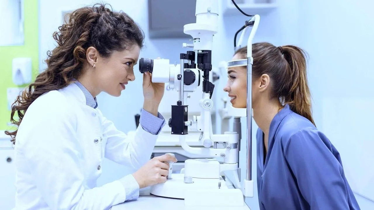 Eye examination tests