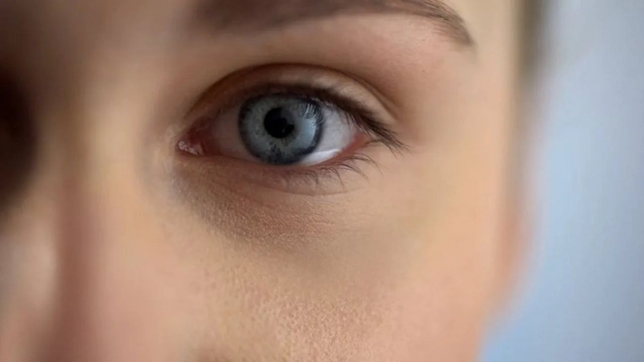 Symptoms of night blindness